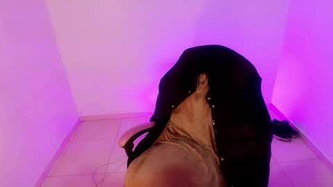 angele online show from 05.01.26
