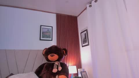 Snapshot of angeli_sexi chatting on 06.21.26 Carolina online show from 06.21.26