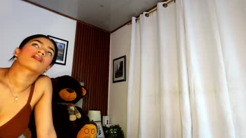 Snapshot of angeli_sexi chatting on 06.29.26 Carolina online show from 06.29.26