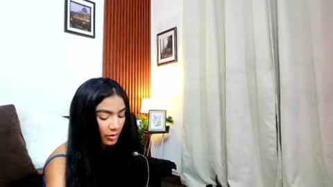 Snapshot of angeli_sexi chatting on 07.19.26 Carolina online show from 07.19.26