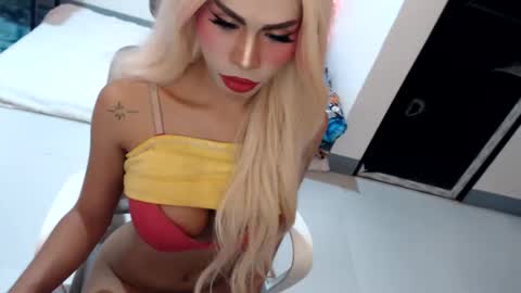 DIVINE ANGEL online show from 05.29.26