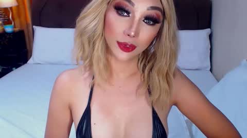 Snapshot of angelicqueents chatting on 11.08.25 MS. AMALIA online show from 11.08.25