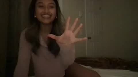 Snapshot of angelina_hall chatting on 10.11.25 angelina_hall online show from 10.11.25