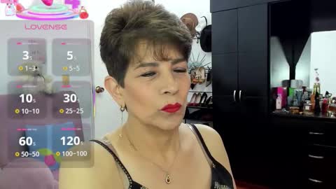 Snapshot of angelina_stone_65 chatting on 10.14.25 Angelina online show from 10.14.25