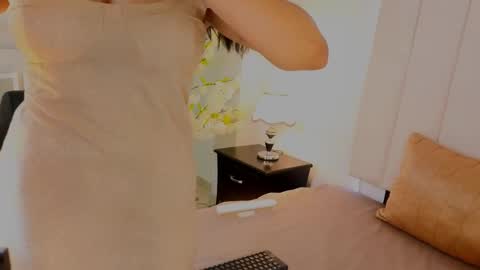 Angelina Dorian  online show from 05.27.26