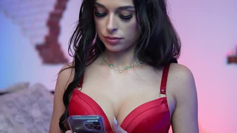 Snapshot of angelinagia chatting on 12.07.24  Angelina  online show from 12.07.24