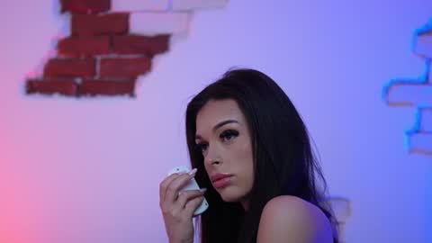 Snapshot of angelinagia chatting on 01.14.25  Angelina  online show from 01.14.25