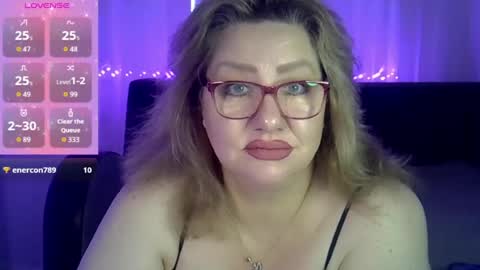 Snapshot of angelinaglam chatting on 07.21.26 AngelinaGlam online show from 07.21.26