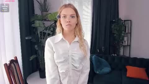 Alice WOW online show from 07.14.26