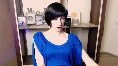 Angelina online show from 01.05.26