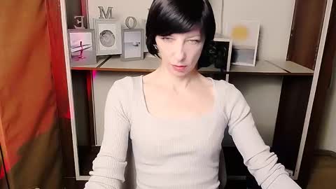 Angelina online show from 01.09.26