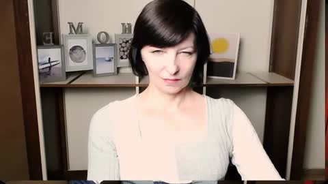 Angelina online show from 08.03.26
