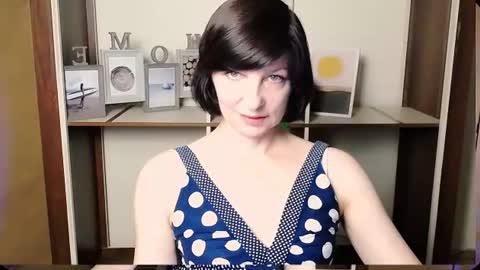 Angelina online show from 08.04.26