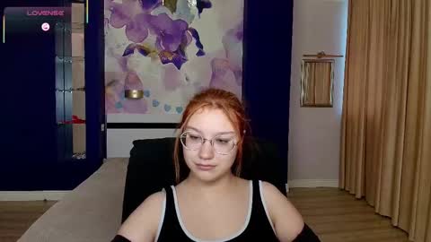 AngelinaLow online show from 12.05.25