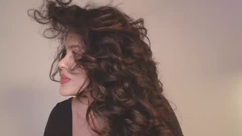 Snapshot of angelinarosss_ chatting on 05.04.26 online show from 05.04.26