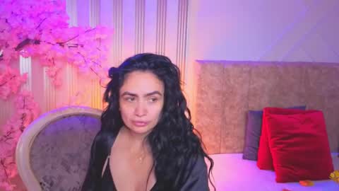 Snapshot of angelinarouse_ chatting on 05.17.26 angelinarouse_ online show from 05.17.26