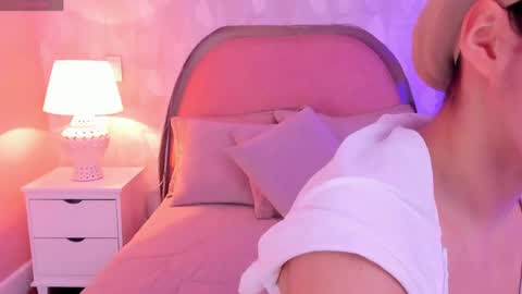 angeline online show from 05.20.26