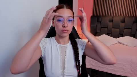 angeline_davies online show from 01.14.26