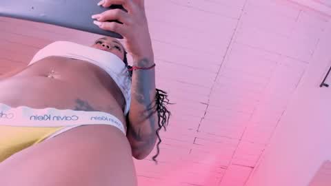 Angeline Heet online show from 06.04.26