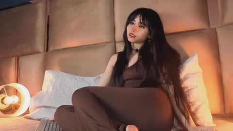 Snapshot of angelinepossy chatting on 09.25.25 angelinepossy online show from 09.25.25