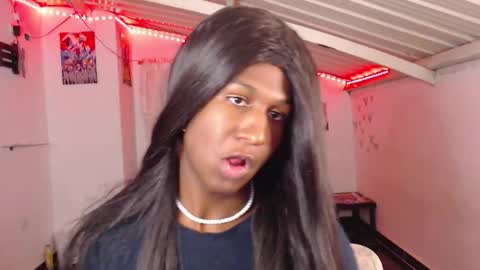 Snapshot of angell_dustt chatting on 01.03.25 Danielle online show from 01.03.25