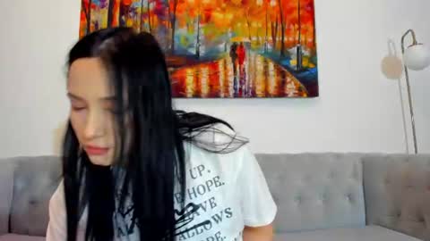 Snapshot of angell_sky_ chatting on 06.13.26 Anne online show from 06.13.26