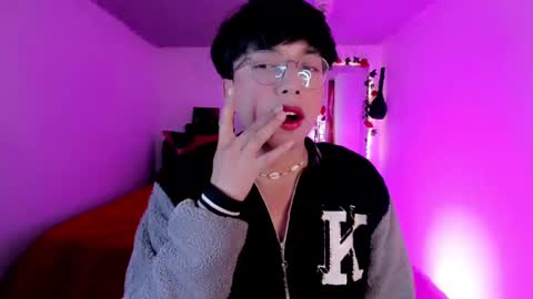 Snapshot of angellonfire chatting on 11.12.25 Angel online show from 11.12.25