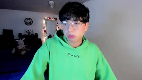 Snapshot of angellonfire chatting on 02.04.26 Angel online show from 02.04.26