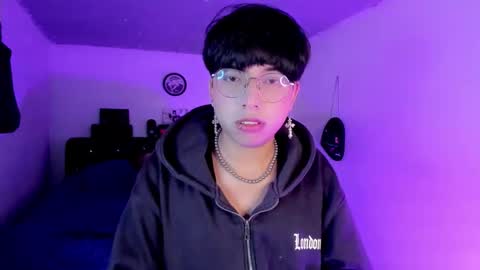 Snapshot of angellonfire chatting on 02.11.26 Angel online show from 02.11.26