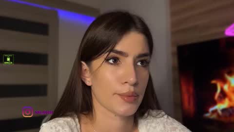 Snapshot of angelmi171 chatting on 09.10.25 angelmi171 online show from 09.10.25