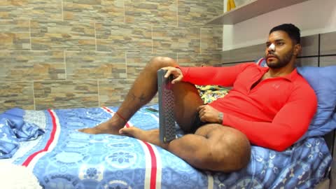 angelo_evans33 online show from 01.19.25