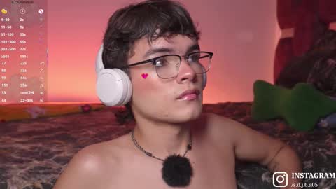 Angelo I work from home this is my room  online show from 11.20.25