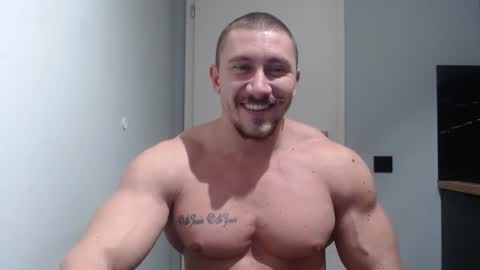 Snapshot of angelofit chatting on 12.11.24 ------- SEX SHOW WITH GUYS AND GIRLS MUSCLE SHOW online show from 12.11.24