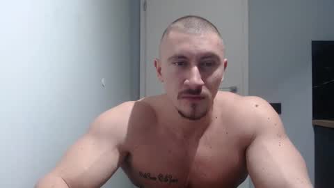 Snapshot of angelofit chatting on 02.16.25 ------- SEX SHOW WITH GUYS AND GIRLS MUSCLE SHOW online show from 02.16.25