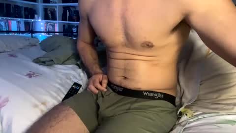 Snapshot of angeloplaya1 chatting on 10.06.25 angeloplaya1 online show from 10.06.25