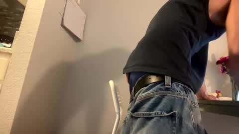 Snapshot of angeloplaya1 chatting on 02.18.26 angeloplaya1 online show from 02.18.26