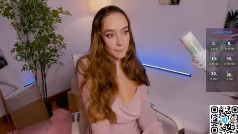 Snapshot of angelpaull chatting on 10.26.25 Angel online show from 10.26.25