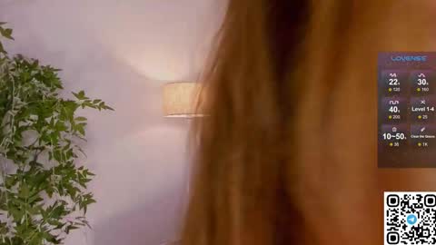 Snapshot of angelpaull chatting on 11.05.25 Angel online show from 11.05.25