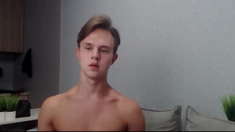 Angel online show from 09.14.25