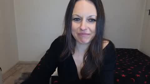 Giulia online show from 03.19.26