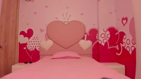 Angel  online show from 02.18.25