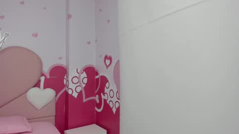 Angel  online show from 02.23.25