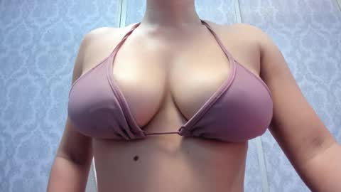 Angel  online show from 11.15.25