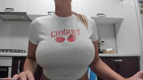 Snapshot of angelsuitlove chatting on 12.04.24 EXCLUSIVE ON CHATURBATE my twitter Patricia Patyangelsuitlove online show from 12.04.24