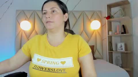 ANGIE online show from 02.10.26