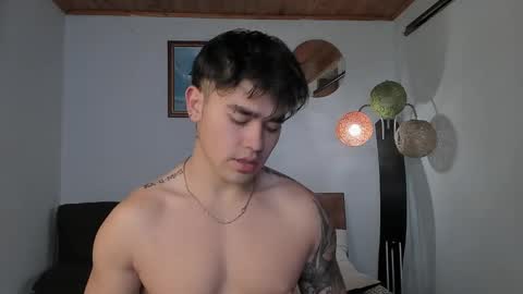 Snapshot of angelx_fox chatting on 01.02.25 Angel Fox online show from 01.02.25