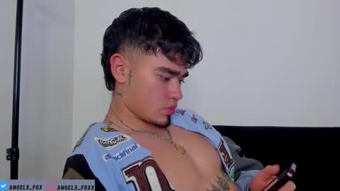 Snapshot of angelx_fox chatting on 11.06.25 Angel Fox online show from 11.06.25