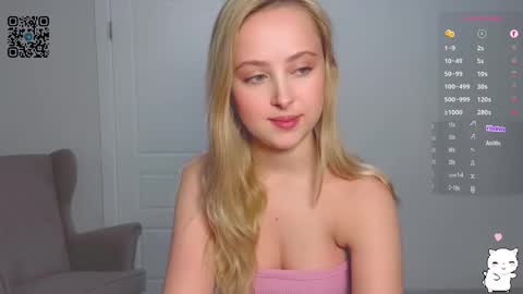  Im Chloe  i do FLASH BOOBS for new fan club online show from 03.08.26