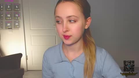  Im Chloe  i do FLASH BOOBS for new fan club online show from 05.07.26