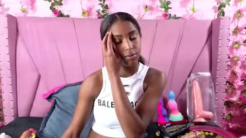 Snapshot of angeyapetite chatting on 03.09.26 Anyega online show from 03.09.26